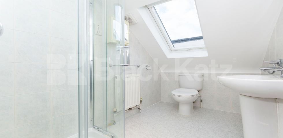 			NEW INSTRUCTION, 1 Bedroom, 1 bath, 1 reception Flat			 Caledonian Road, CALEDONIAN ROAD